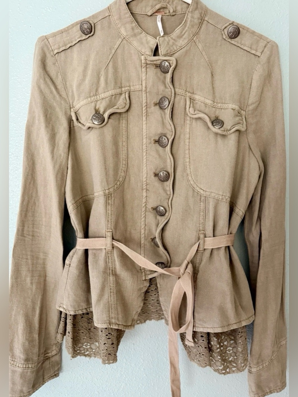Free People Military Style ButtonUp Jacket Vintage Size XS Mauve/Sand Color NWOT